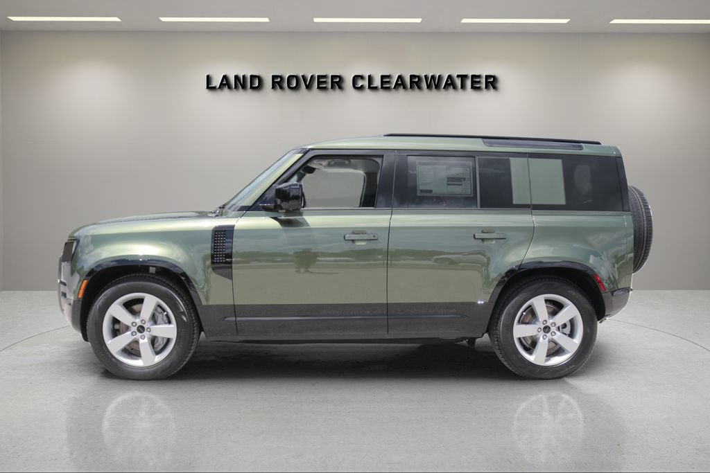 New 2026 Land Rover Defender 110 X-Dynamic SE AWD/4WD image 2