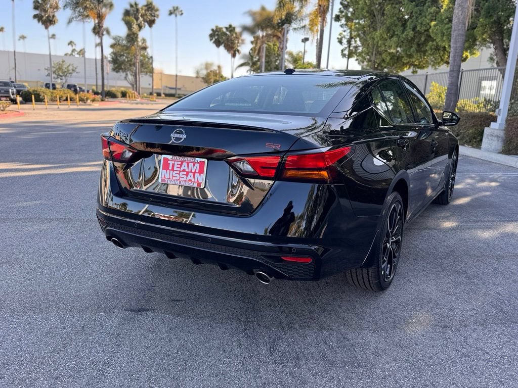 New 2026 Nissan Altima 2.5 SR FWD image 8