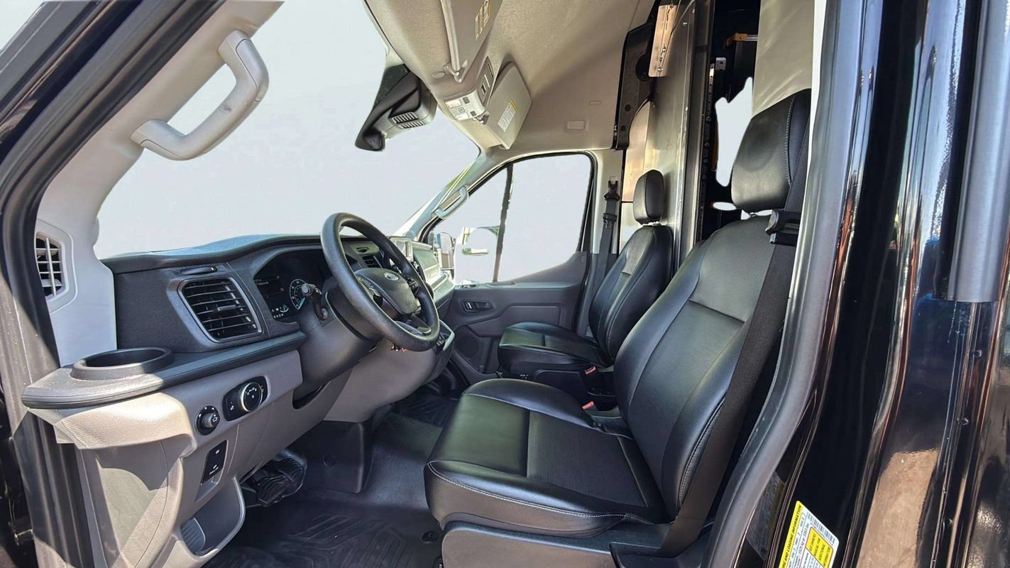 Used 2023 Ford Transit 250 148 High Roof Extended w/ Load Area Protection Package RWD image 15