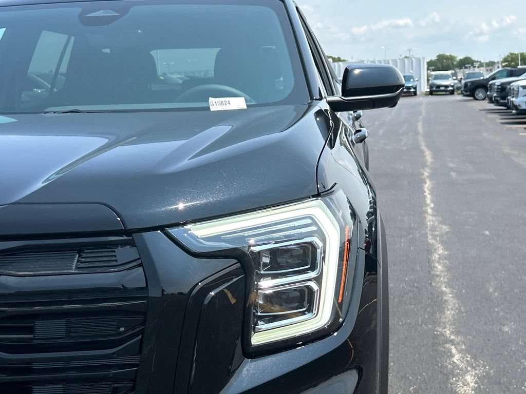 New 2027 GMC Terrain Elevation w/ Black Edition AWD/4WD image 12