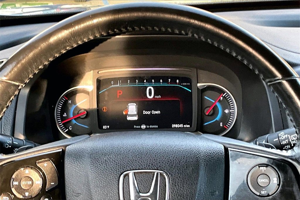 Used 2019 Honda Pilot Touring image 13