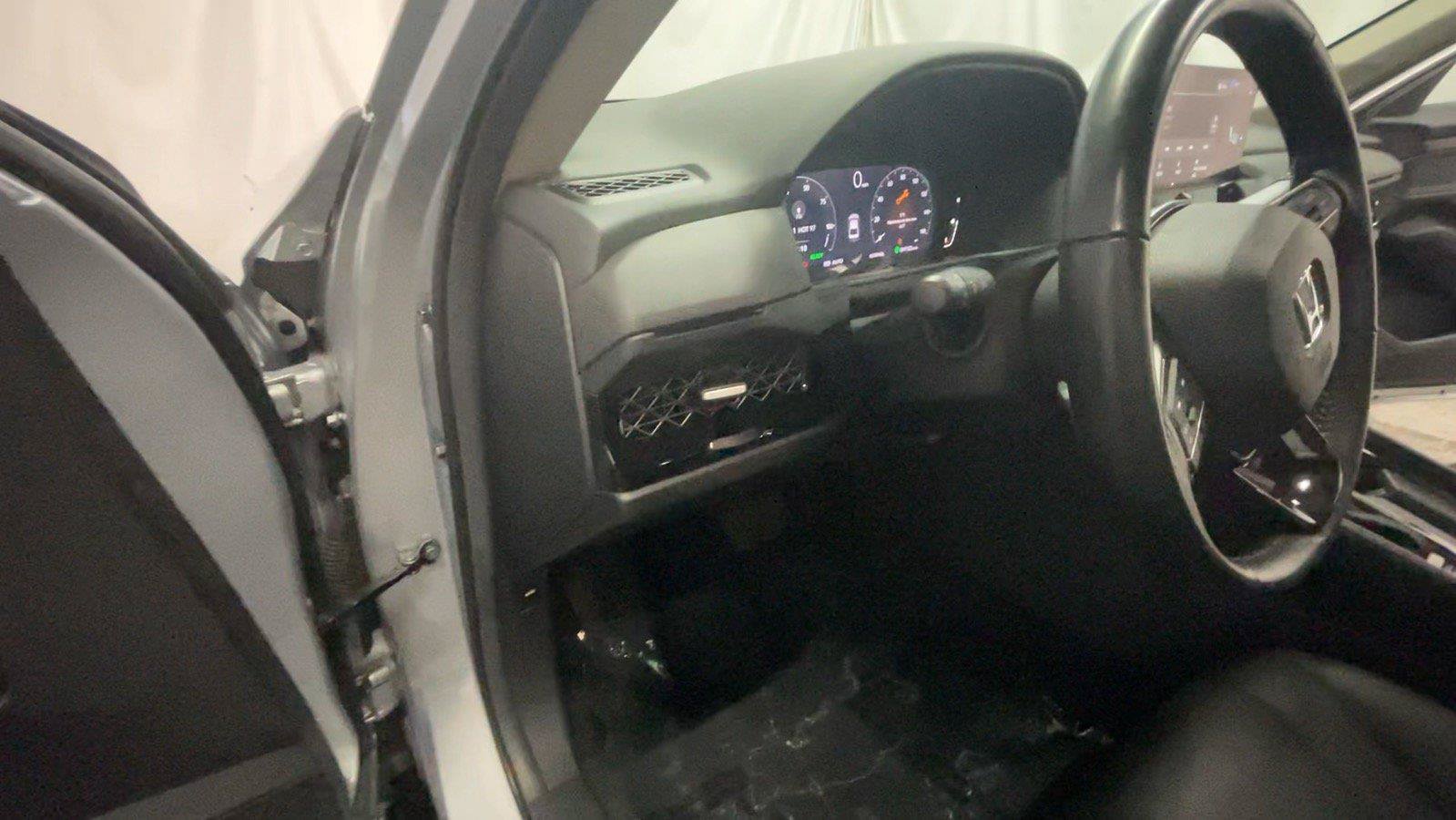 Used 2024 Honda Accord EX-L image 30