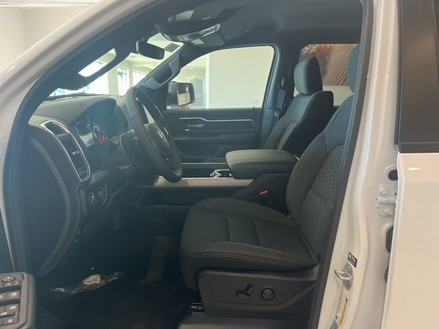 New 2026 RAM 1500 Big Horn AWD/4WD image 10