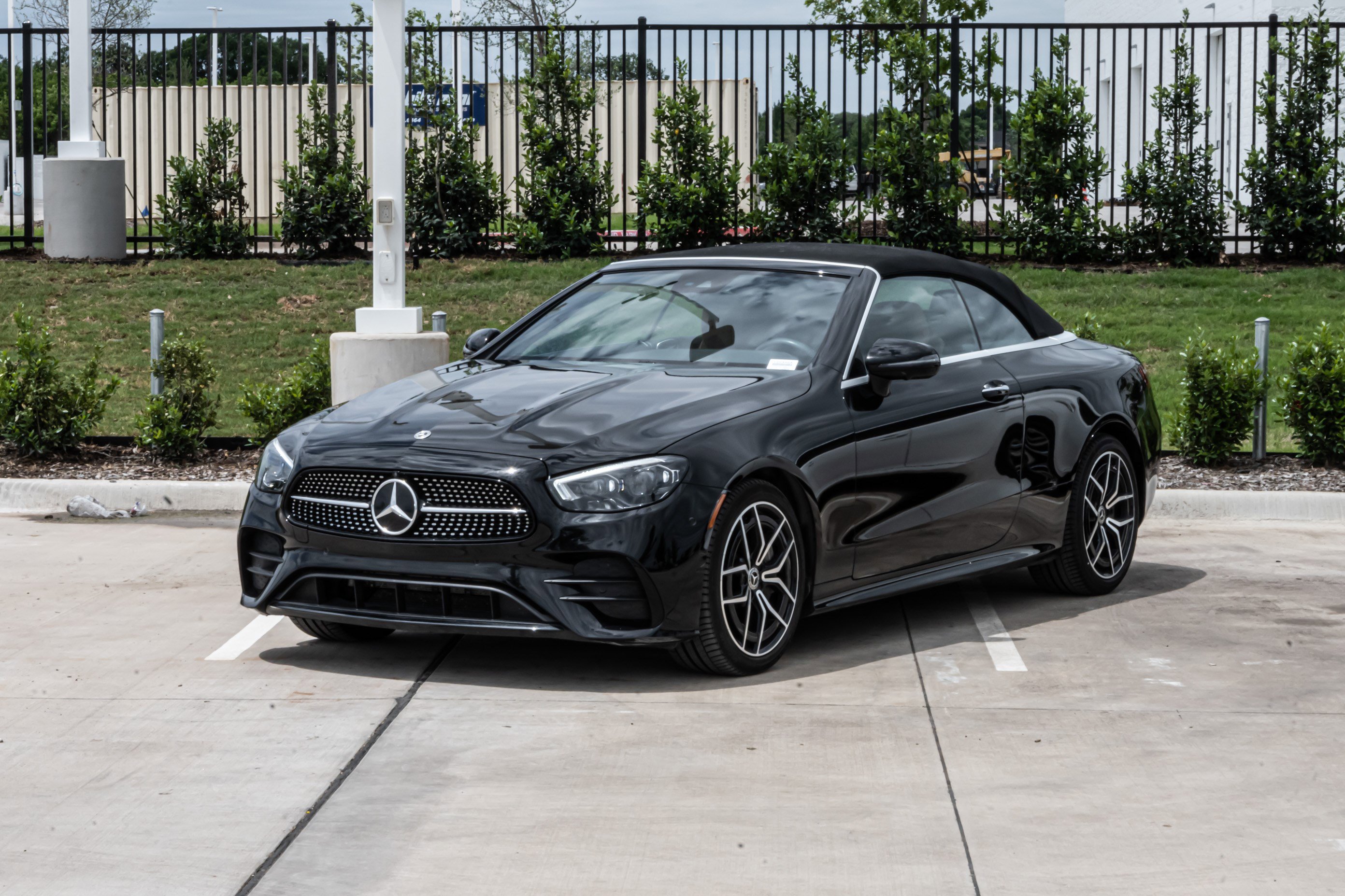 Used 2023 Mercedes-Benz E 450 Cabriolet image 10