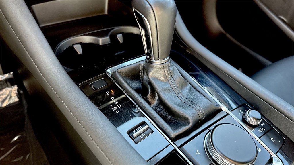 Used 2020 MAZDA MAZDA3 Sedan w/ Preferred Package image 53