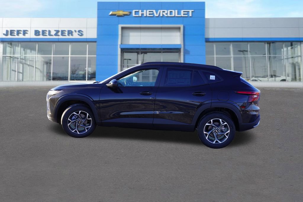 New 2026 Chevrolet Trax LT w/ Driver Confidence Package image 6