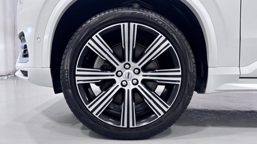 Certified 2025 Volvo XC90 T8 Plus w/ Protection Package Premier AWD/4WD image 30