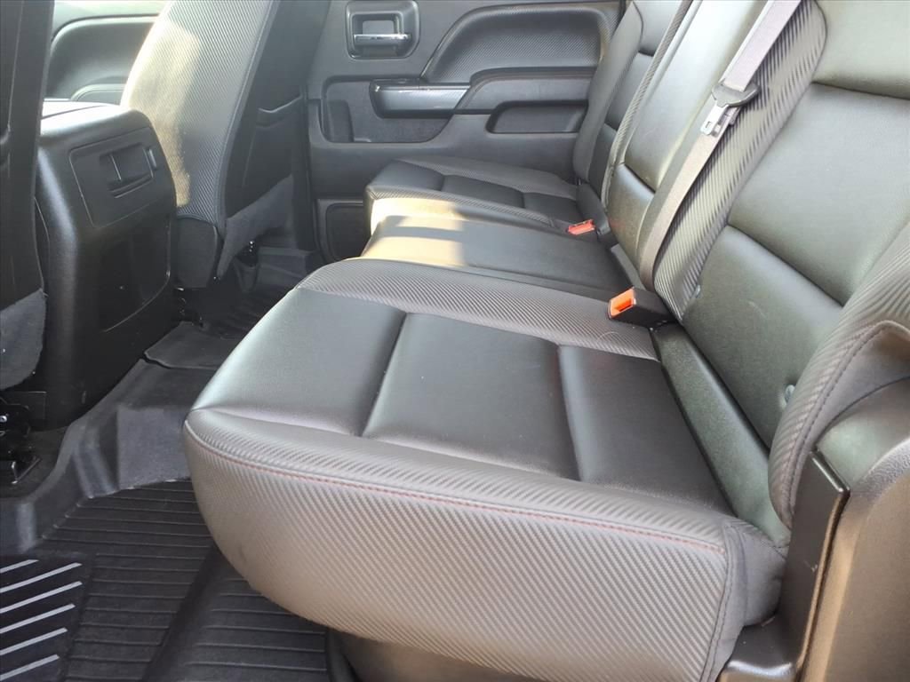 Used 2017 GMC Sierra 2500 SLT w/ All Terrain HD Package image 17