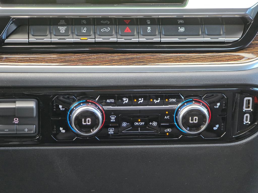 New 2026 GMC Sierra 3500 SLE w/ SLE Value Package image 30