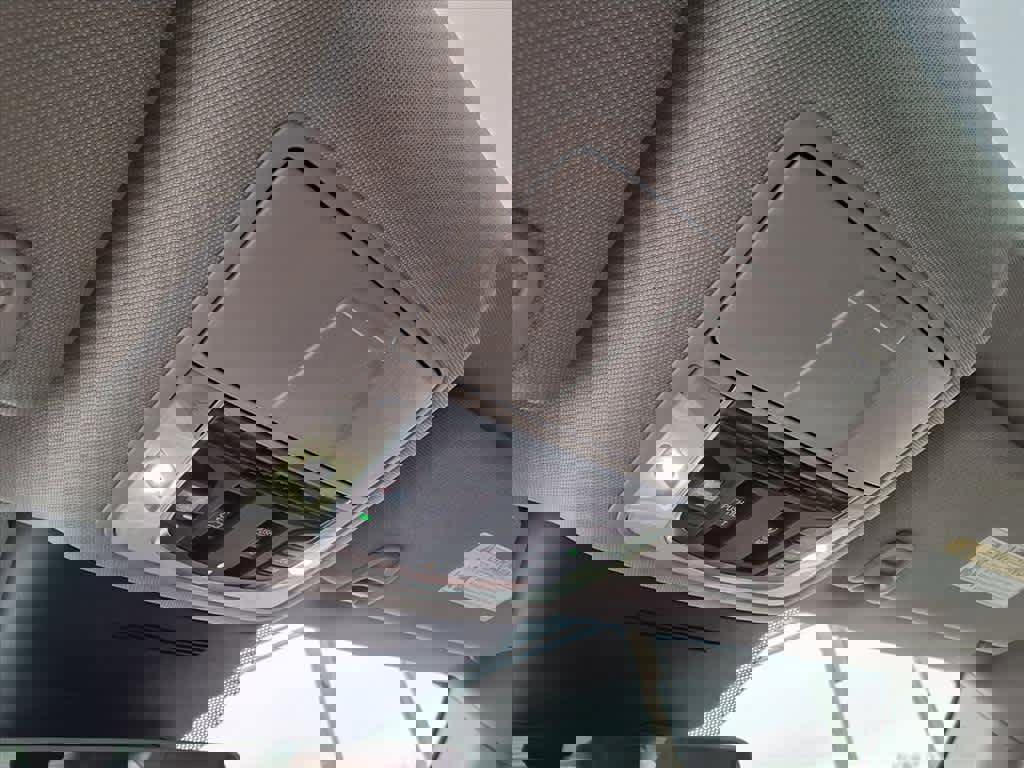 Certified 2026 Acura MDX w/Technology Package image 17