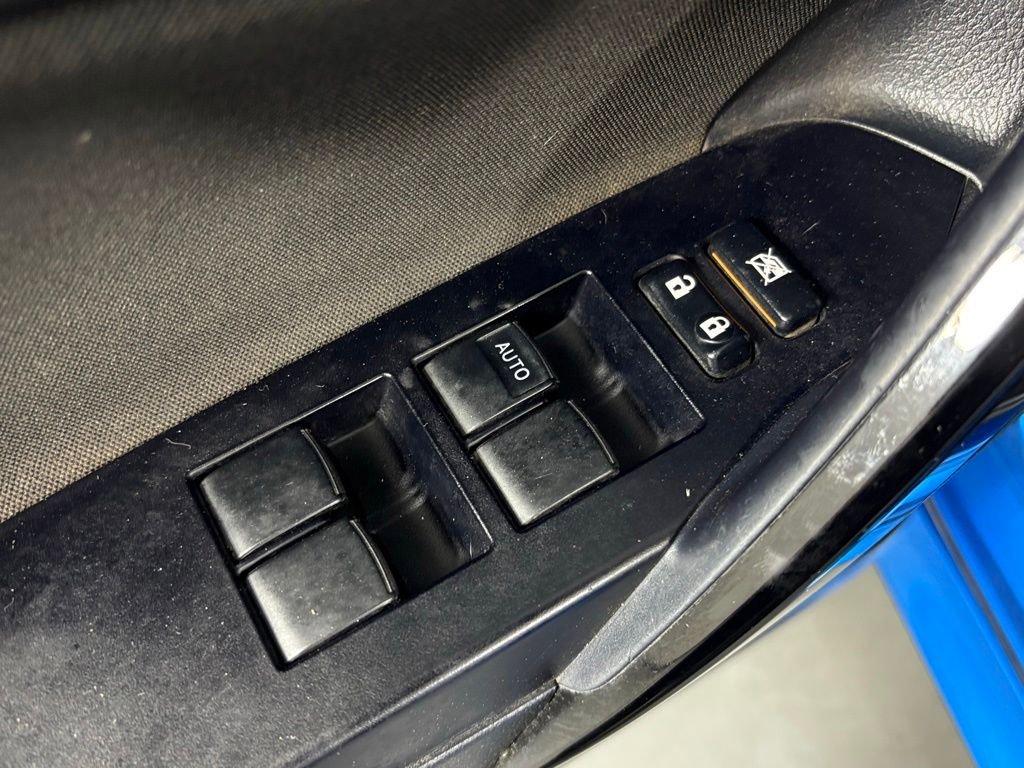 Used 2018 Toyota Corolla iM w/ Carpet Mat Package (TMS) FWD image 15