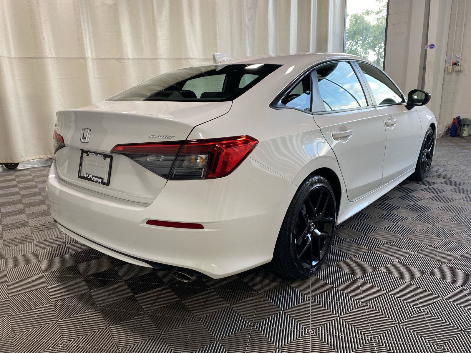 Used 2024 Honda Civic Sport image 7