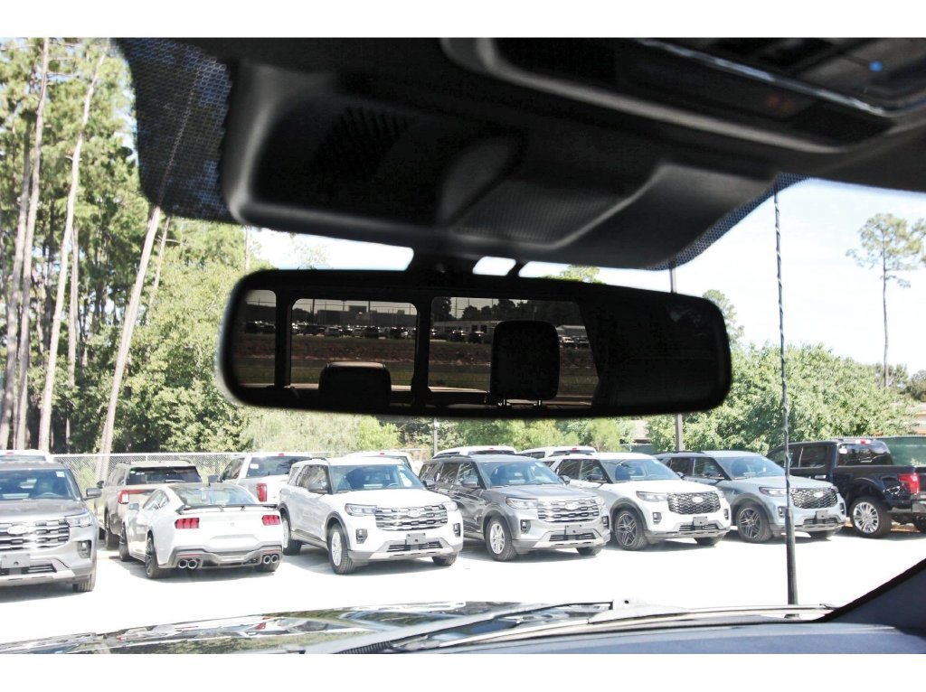 Certified 2024 Ford F250 Platinum w/ Tremor Off-Road Package AWD/4WD image 29