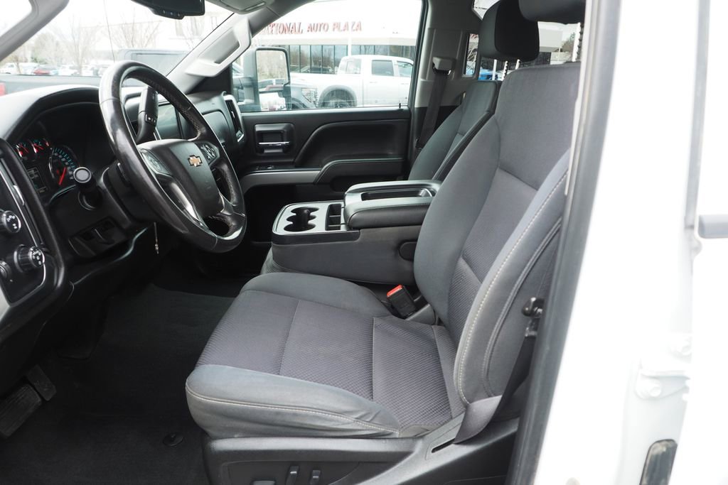 Used 2019 Chevrolet Silverado 2500 LT image 13