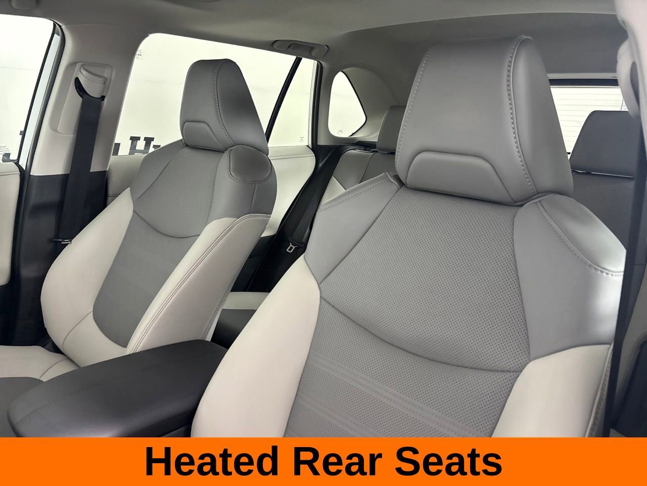 Used 2024 Toyota RAV4 Limited w/ Advanced Technology Package AWD/4WD image 13