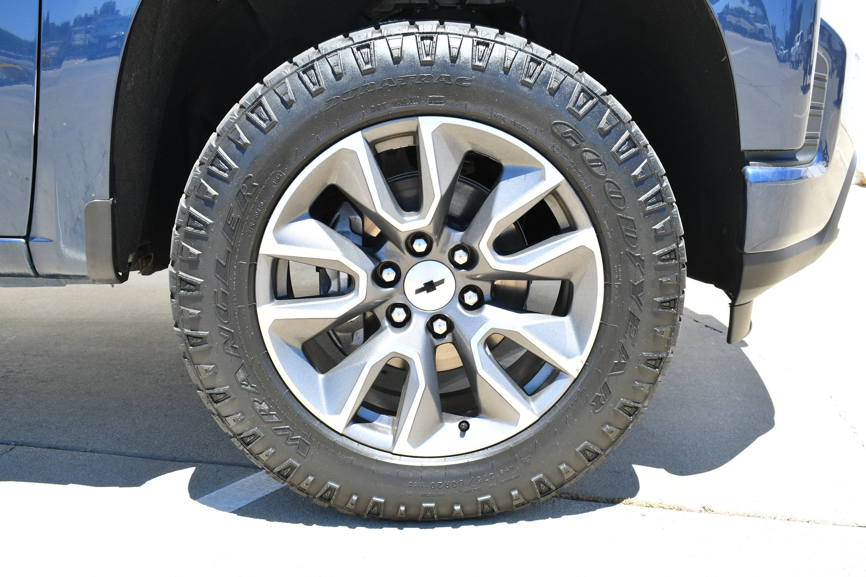 Used 2020 Chevrolet Silverado 1500 RST AWD/4WD image 5