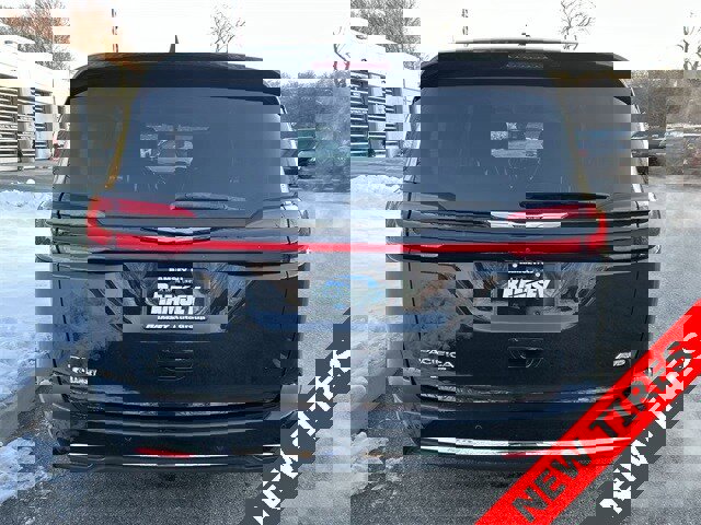 Certified 2022 Chrysler Pacifica Touring-L image 26