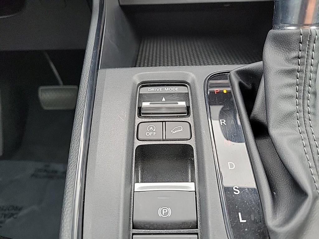 Used 2024 Honda CR-V EX image 25