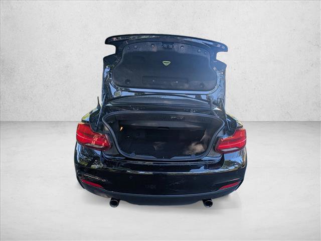Used 2018 BMW M240i Convertible image 9