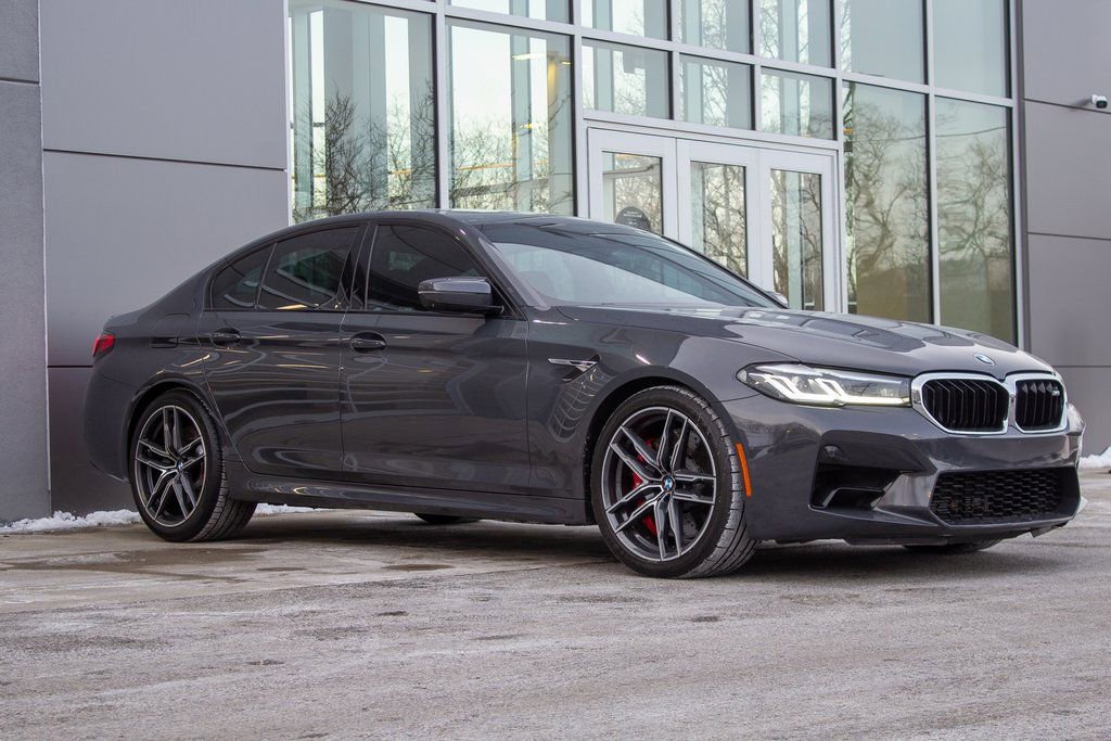 Used 2022 BMW M5 w/ Executive Package image 3