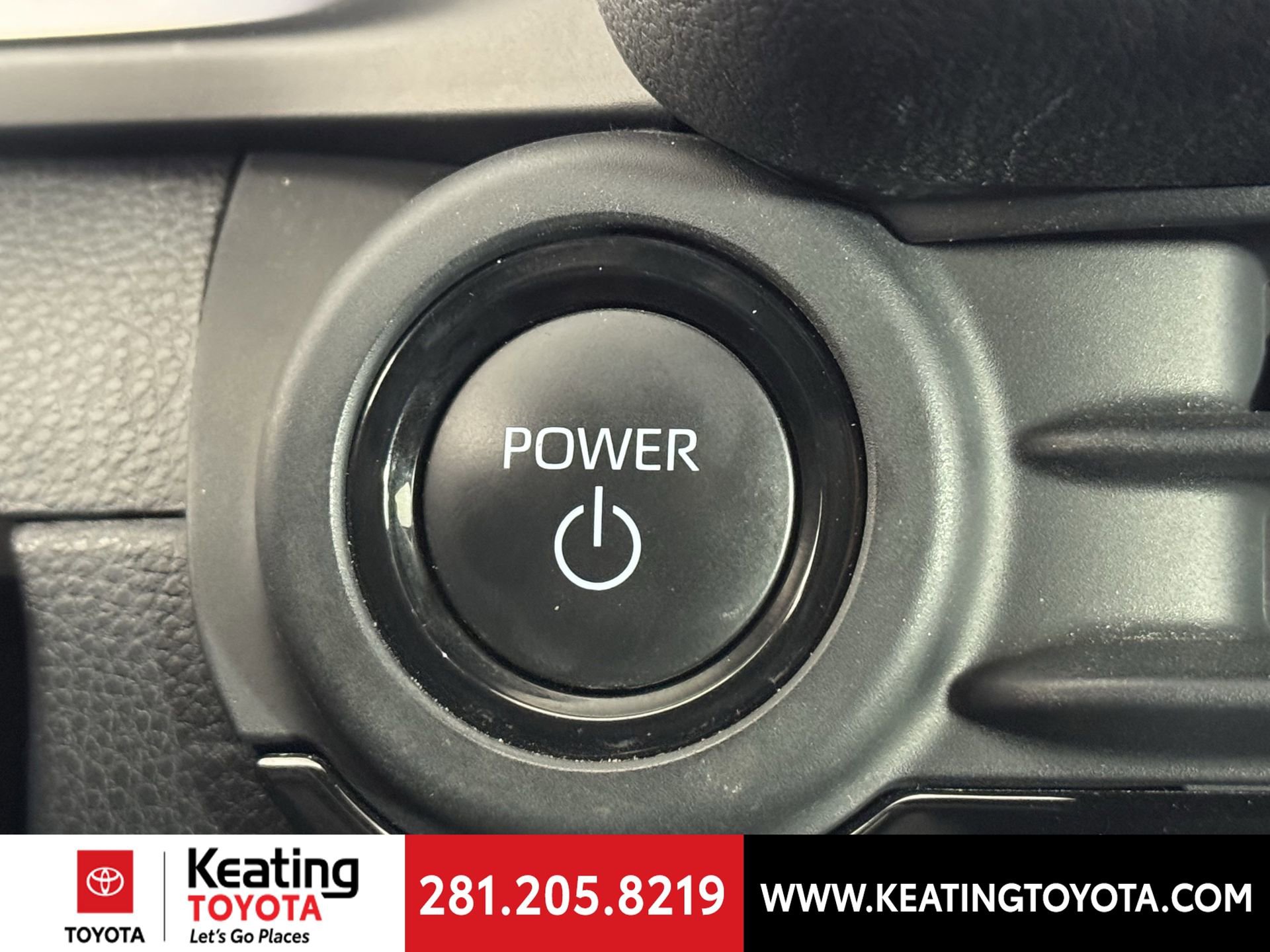 Certified 2023 Toyota Crown Limited image 32