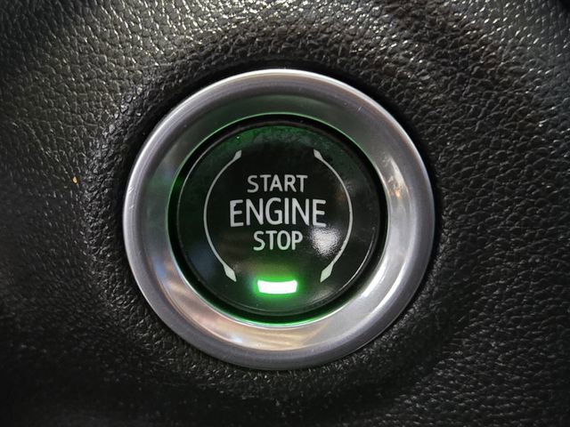 Used 2021 Chevrolet Silverado 1500 RST AWD/4WD image 22