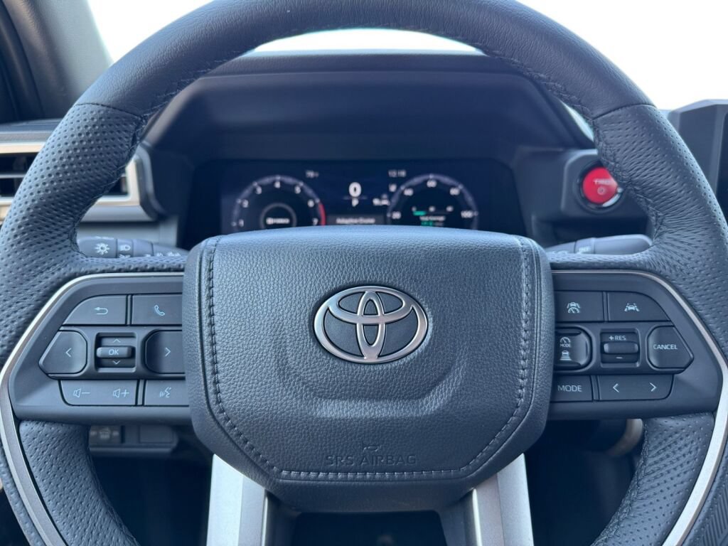 New 2026 Toyota Tacoma TRD Off-Road AWD/4WD image 17