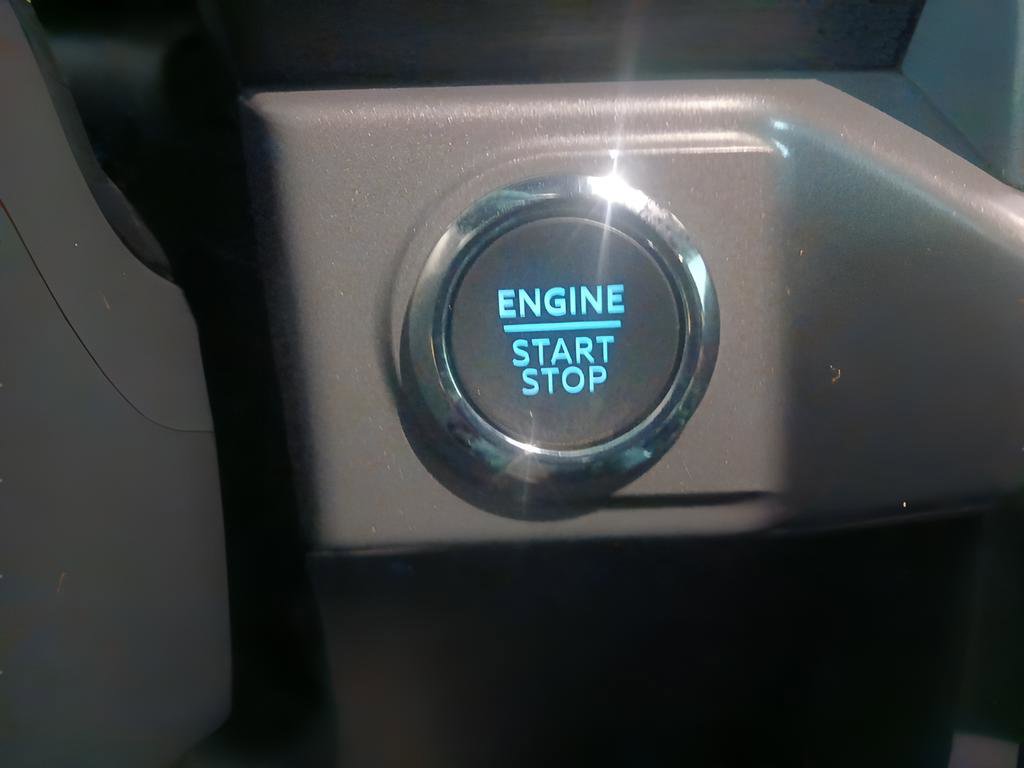 Certified 2025 Ford F150 XLT w/ Equipment Group 302A MID image 18