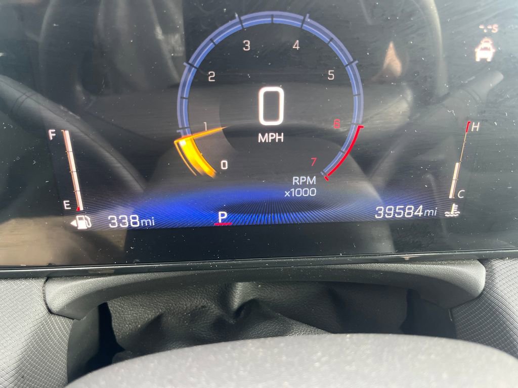 Used 2024 Chevrolet TrailBlazer LS image 21