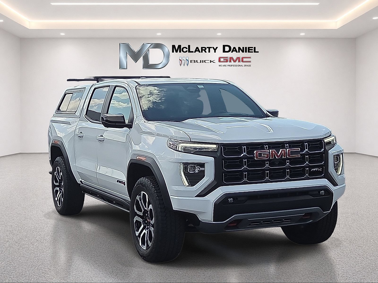 Used 2025 GMC Canyon AT4 w/ Nightfall Edition