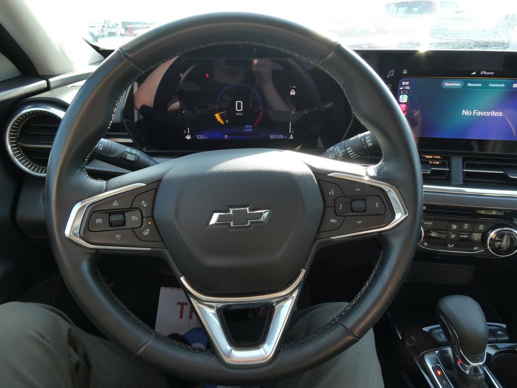 Certified 2024 Chevrolet Trax ACTIV w/ Driver Confidence Package FWD image 31