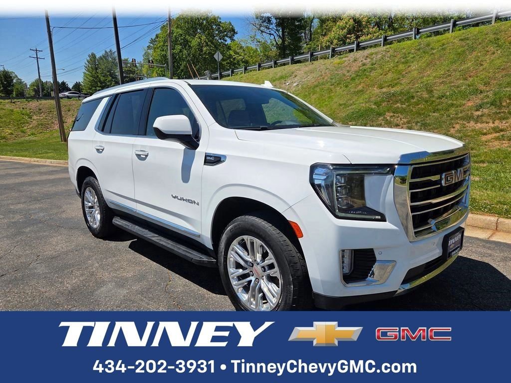 Used 2024 GMC Yukon SLT AWD/4WD image 1