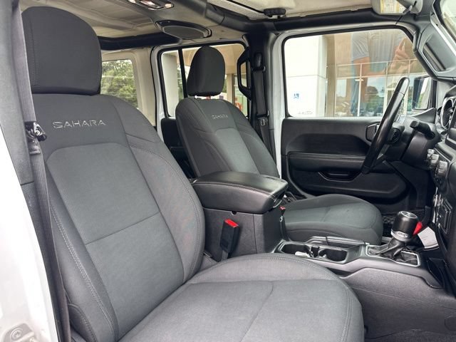 Used 2020 Jeep Wrangler Unlimited Sahara AWD/4WD image 39
