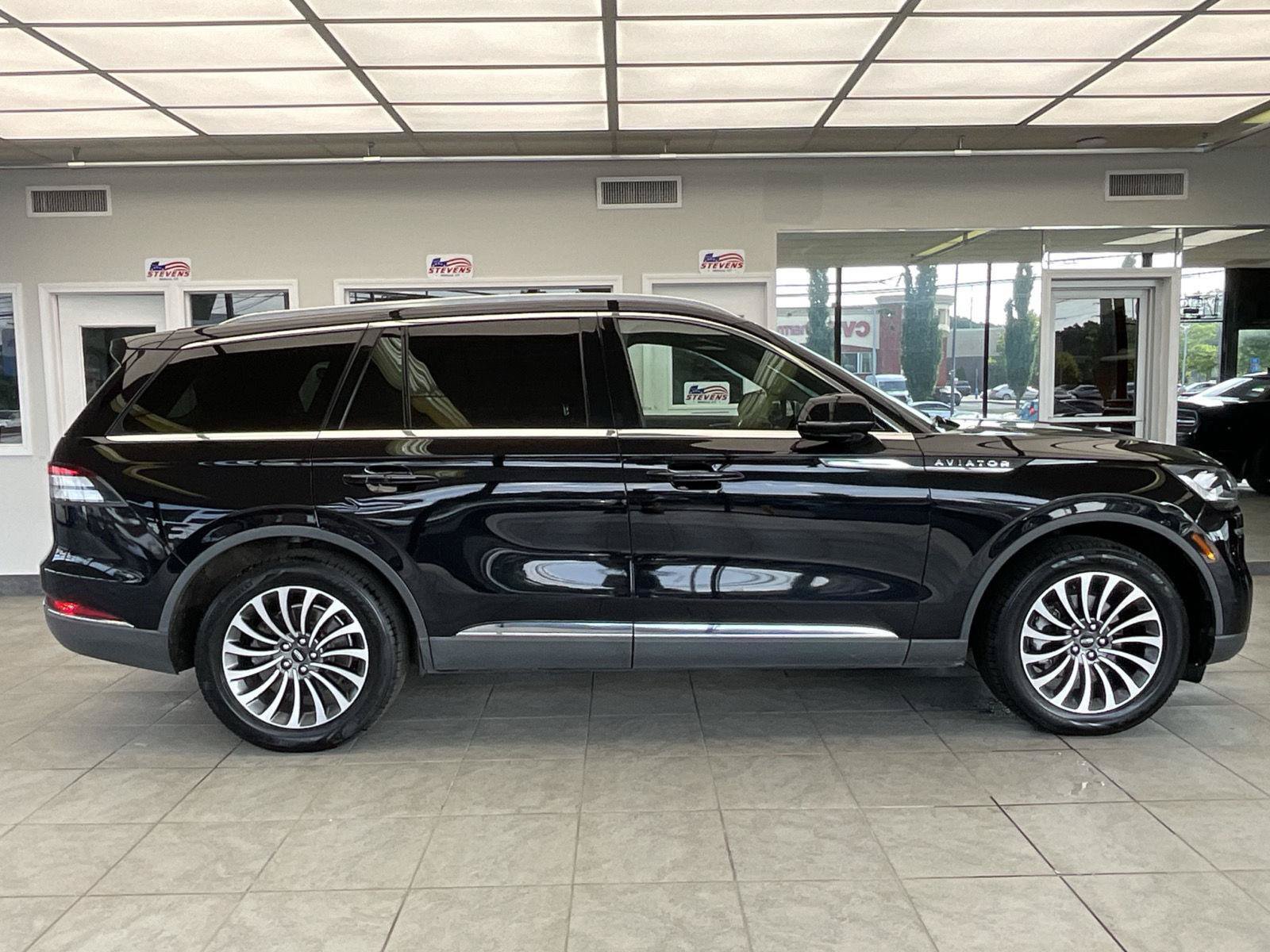 Used 2020 Lincoln Aviator Reserve w/ Elements Package Plus AWD/4WD image 4