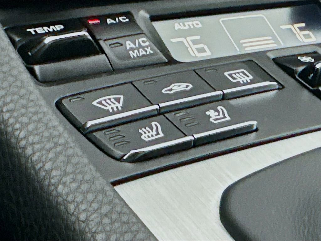 New 2025 Porsche 718 Boxster image 21