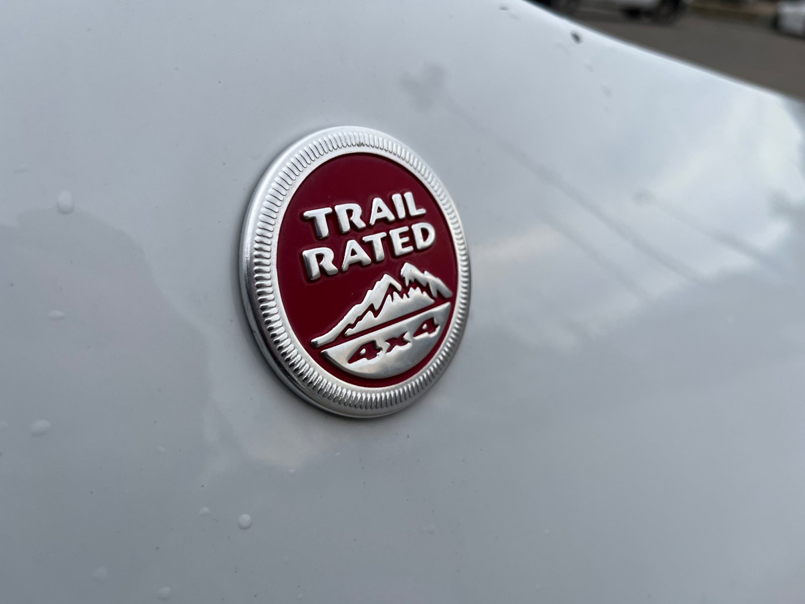 Used 2016 Jeep Cherokee Trailhawk w/ Comfort/Convenience Group image 23