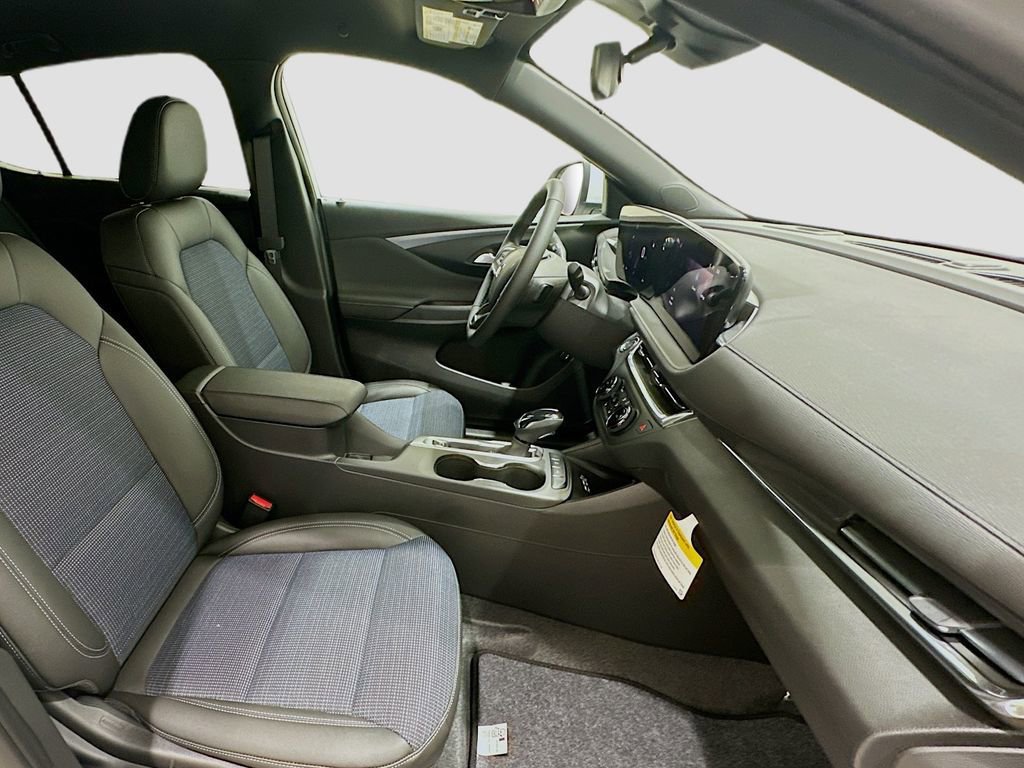New 2026 Buick Envista Sport Touring w/ Convenience I Package FWD image 31