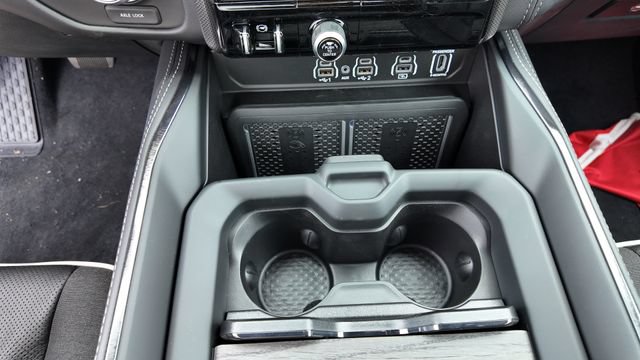 New 2027 RAM 1500 Limited AWD/4WD image 18