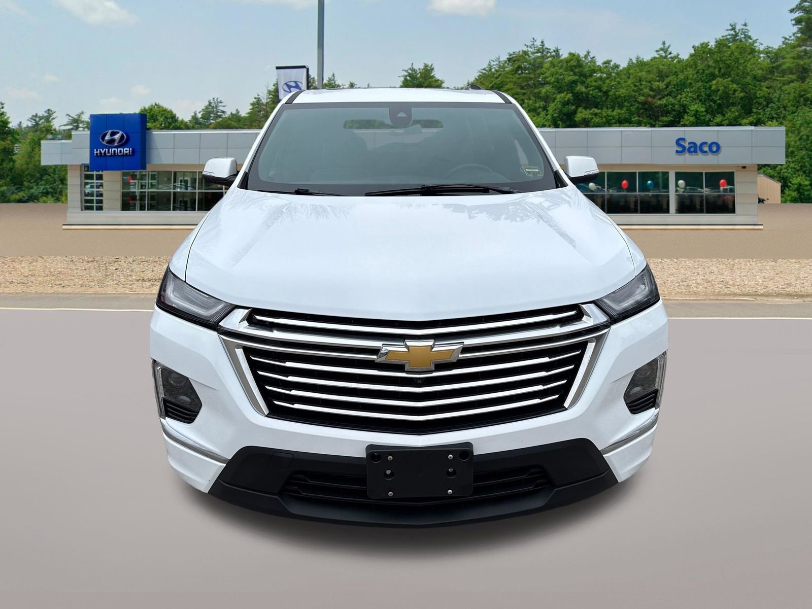 Used 2023 Chevrolet Traverse Premier AWD/4WD image 8
