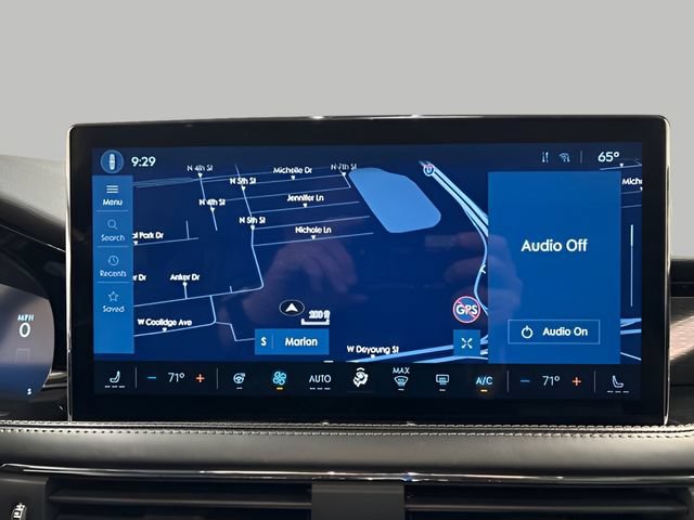 Used 2025 Lincoln Corsair Reserve w/ Equipment Group 202A FWD image 22