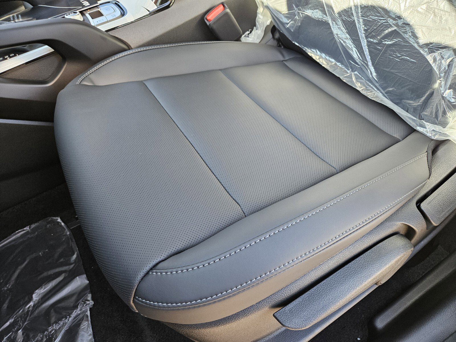 New 2025 Kia Telluride LX image 8