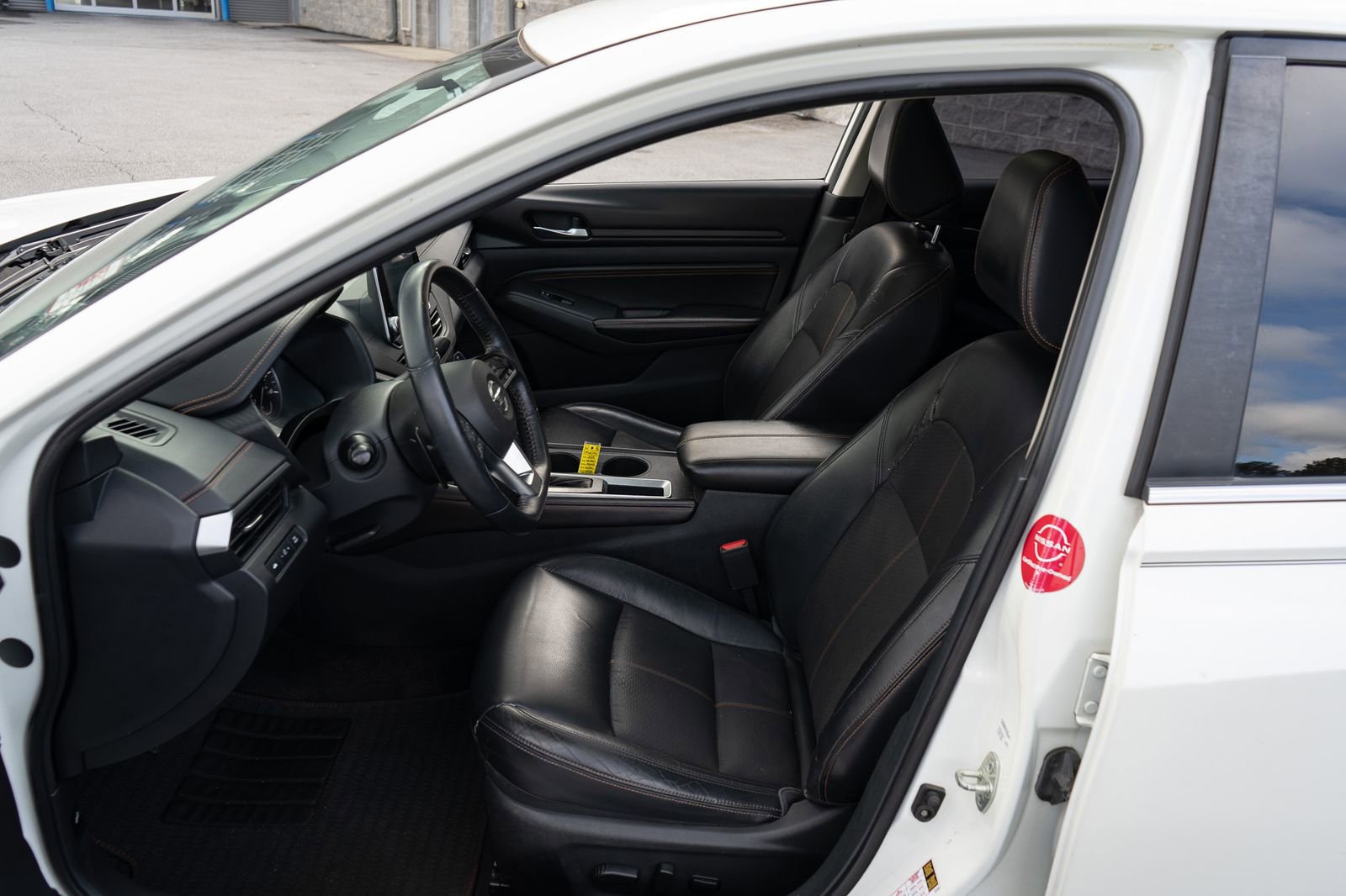 Used 2019 Nissan Altima 2.5 SR w/ SR Premium Package image 14