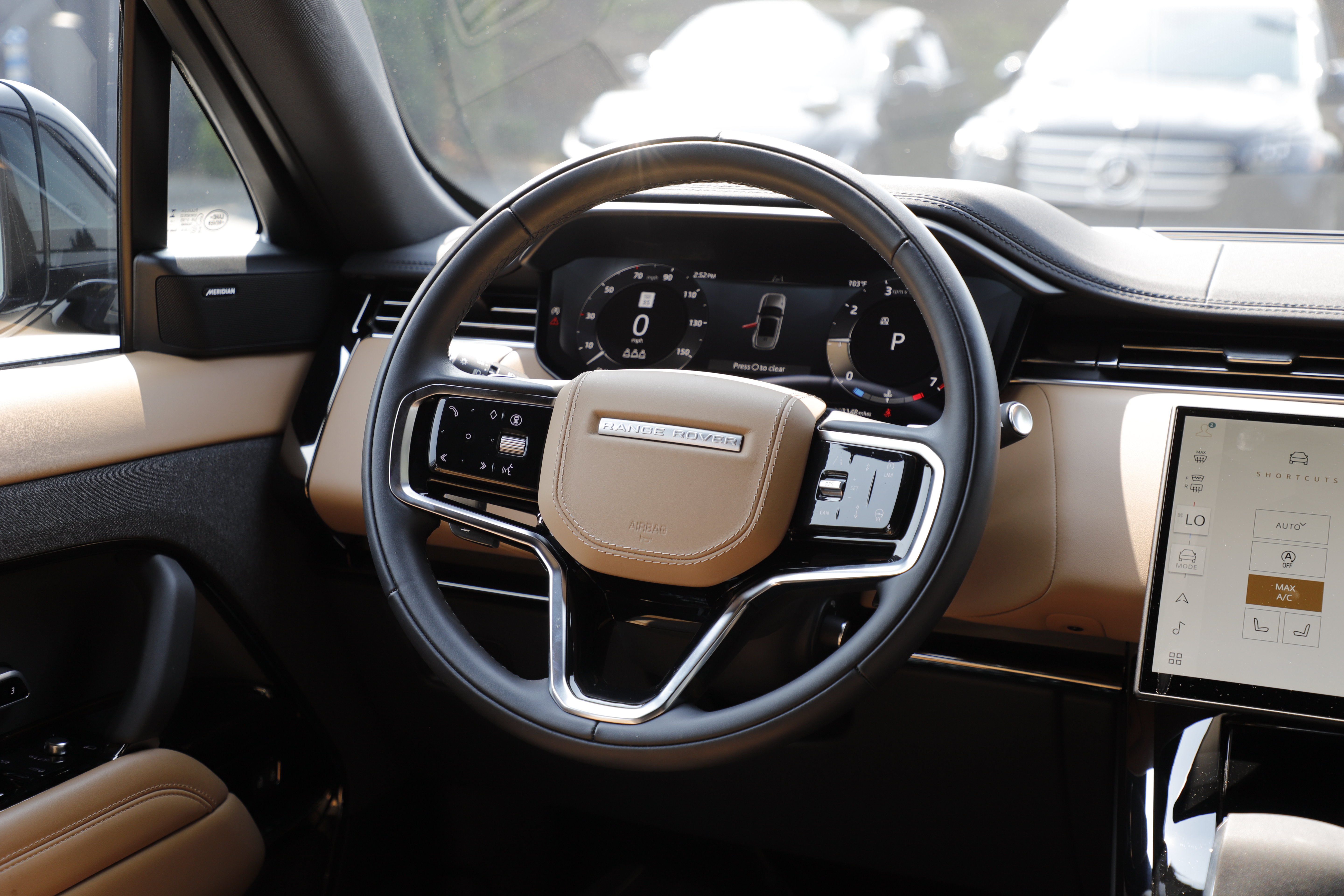 Certified 2026 Land Rover Range Rover Sport SE AWD/4WD image 19