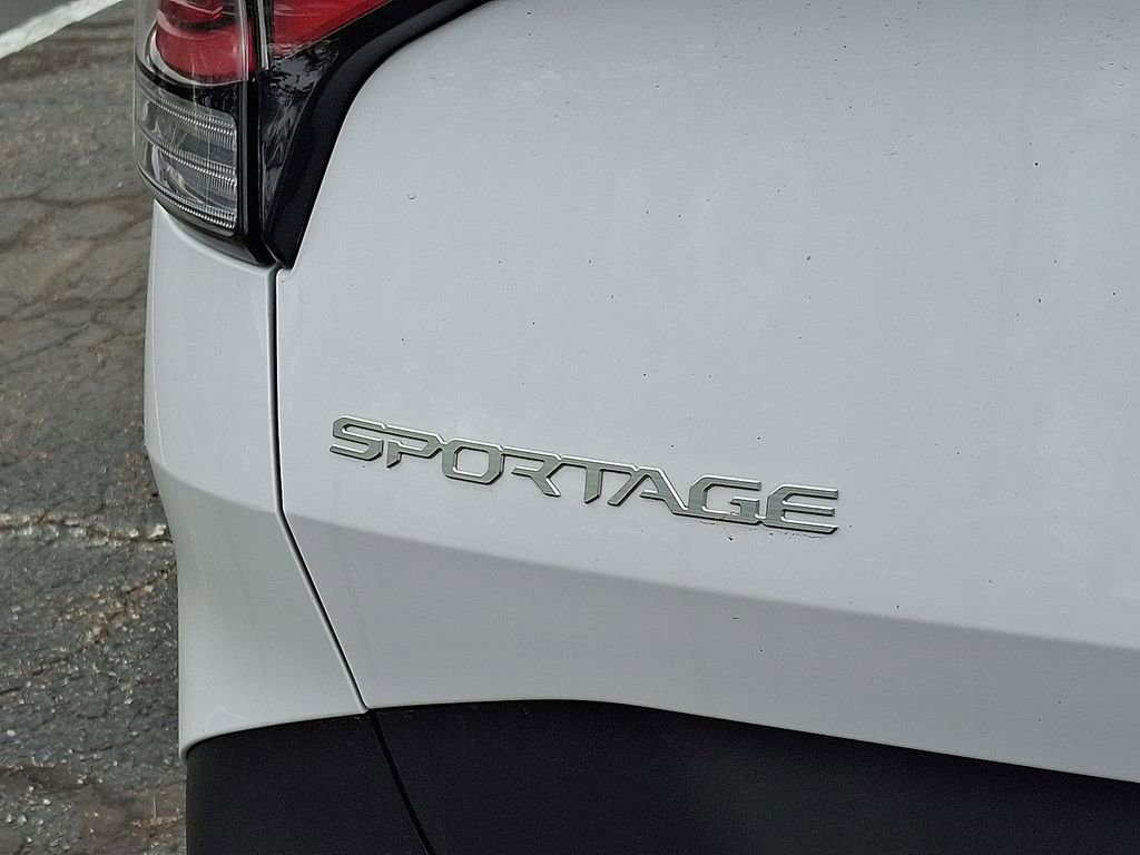 Certified 2024 Kia Sportage X-Line w/ X-Line Premium Package AWD/4WD image 16