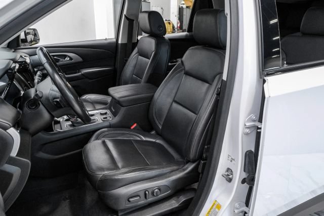 Used 2019 Chevrolet Traverse RS w/ LPO, Floor Liner Package FWD image 37