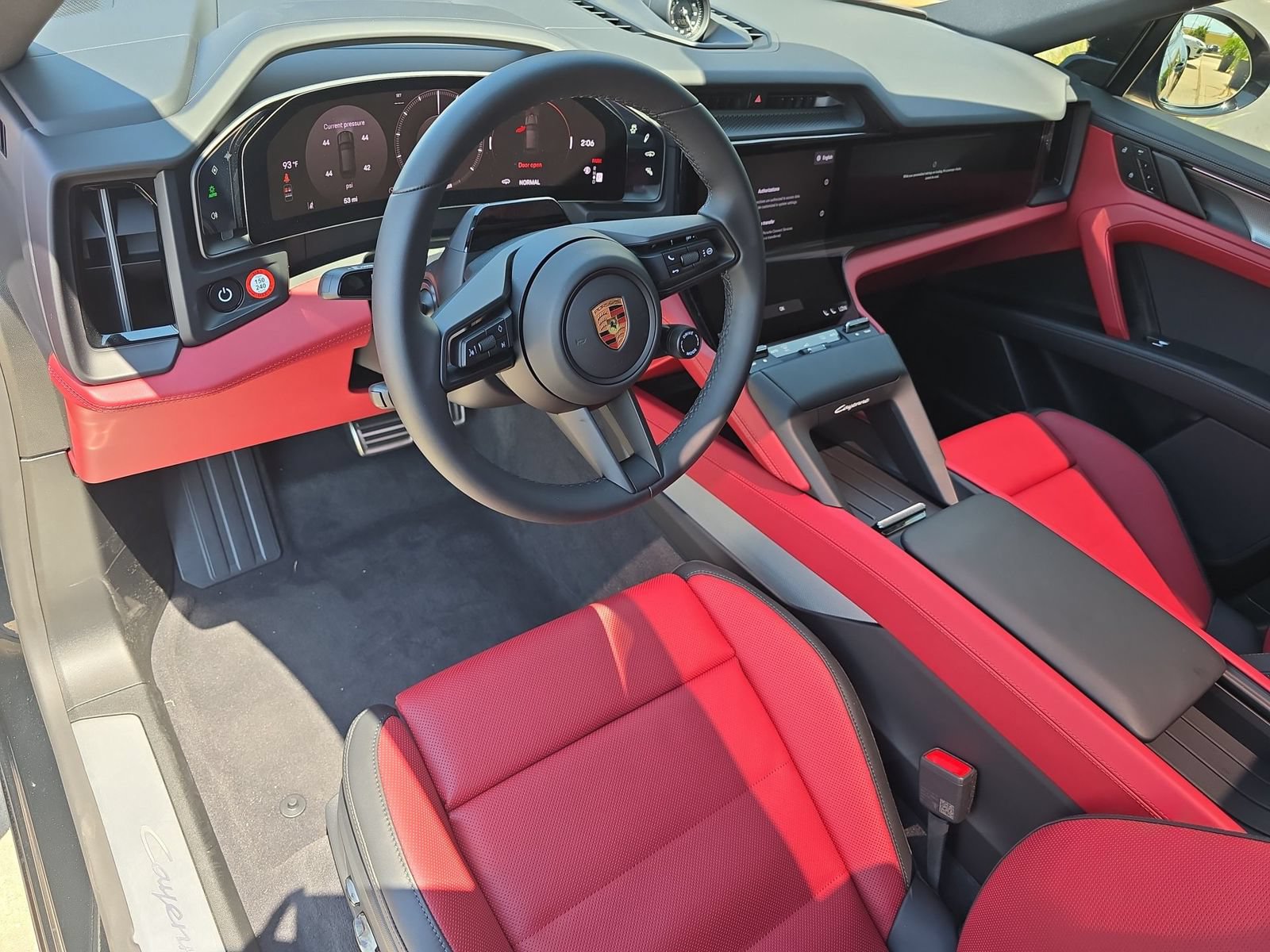 New 2026 Porsche Cayenne Electric AWD/4WD image 4