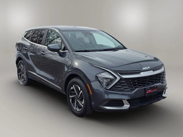 Used 2023 Kia Sportage LX image 3