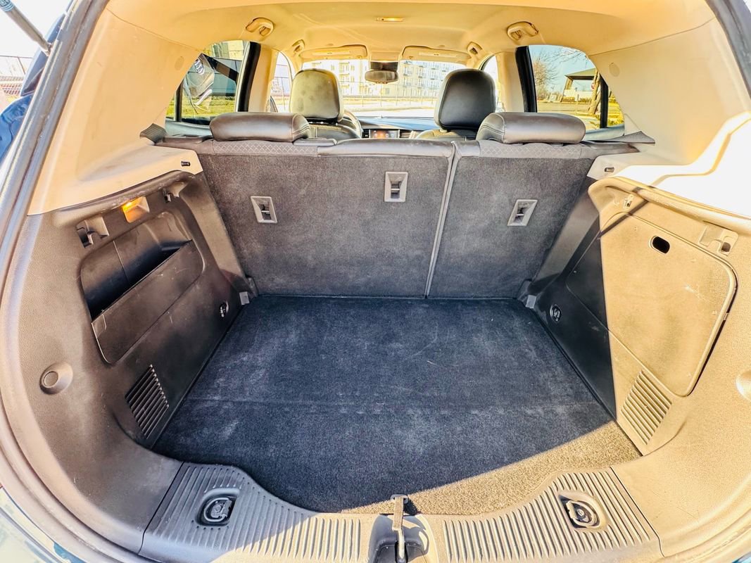 Used 2019 Buick Encore Preferred w/ Safety Package FWD image 17