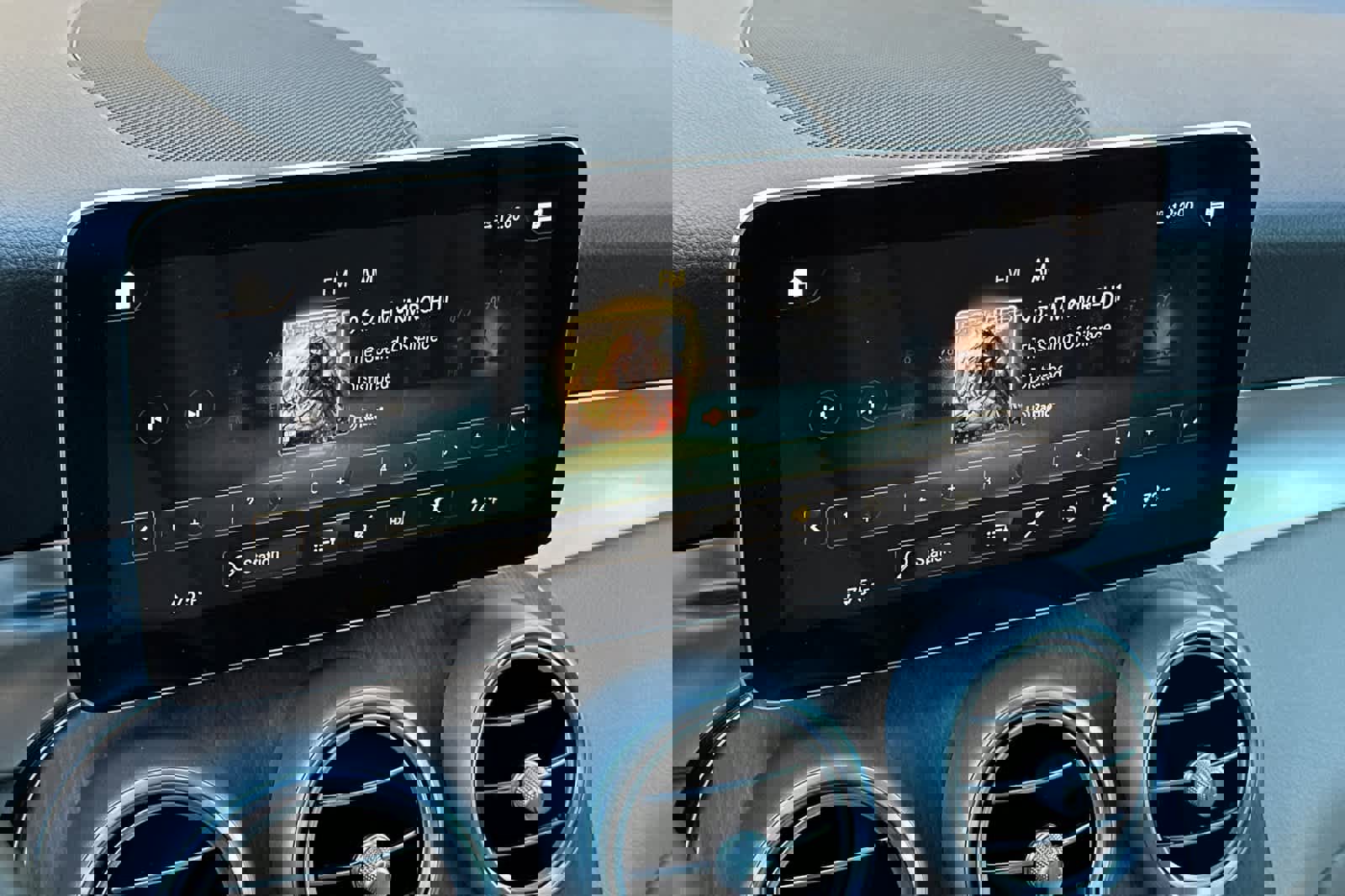 Certified 2022 Mercedes-Benz GLC 300 4MATIC image 17