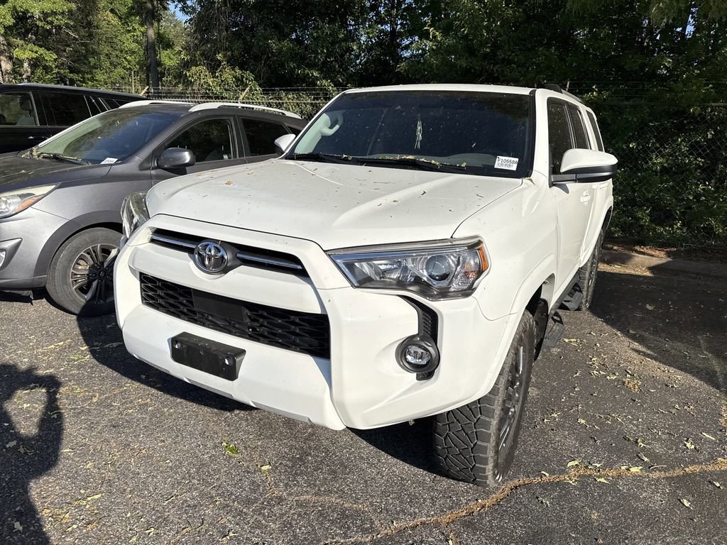 Used 2023 Toyota 4Runner SR5 AWD/4WD image 23
